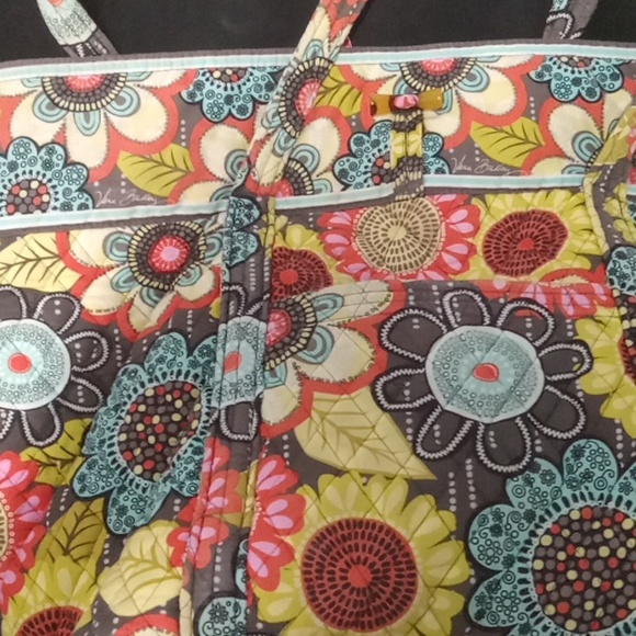 Handbag - Picture 1 of 6